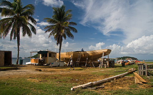 Building a wooden sloop on Carriacou.