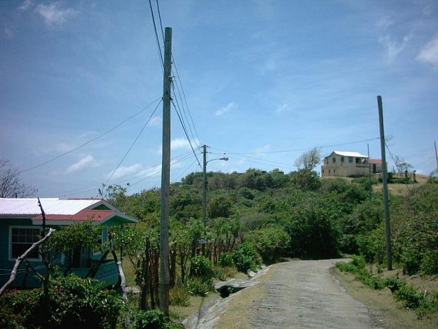 Hinking on Carriacou, Cassada bay road.