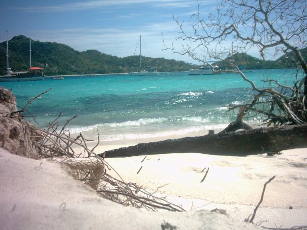 Sandy Island is a picture perfect Cay.