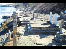 Gravesite on Carriacou at the beach of Tibeau.